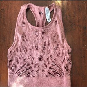 NWOT ALO Yoga Vixen Crop Top